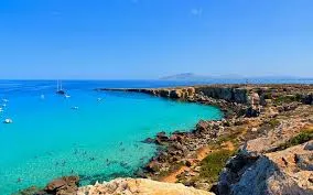 Discovering Favignana, the island praised by the “Guardian”