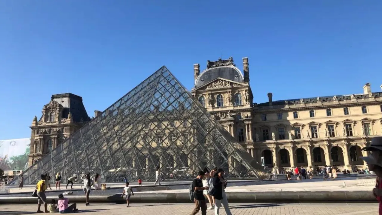 It’s very easy to go and spend a weekend in Paris